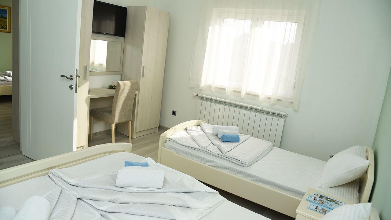 Hotel Mk, Plavi Restoran, Loznica Exterior photo